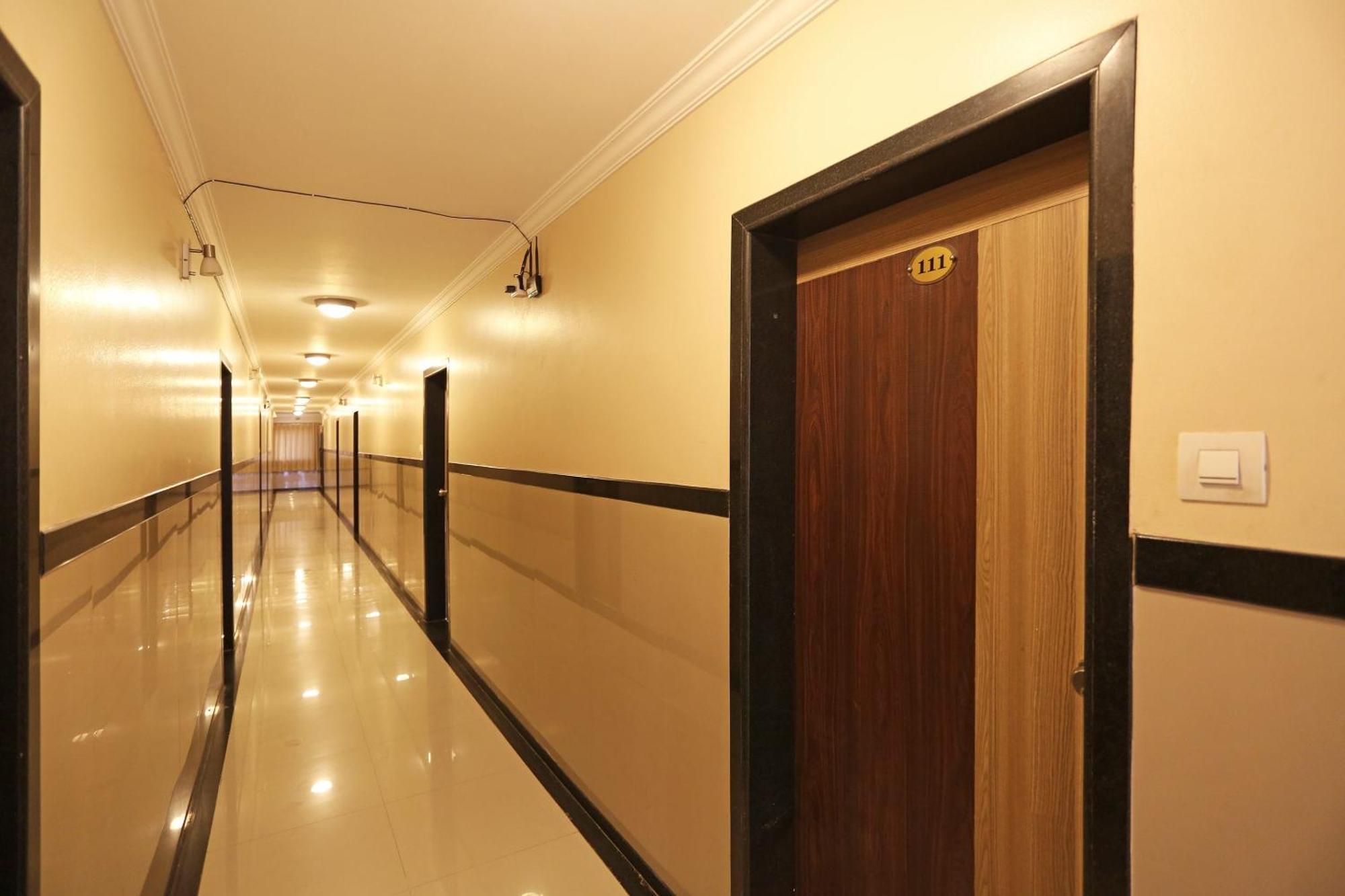 Spot On Hotel Sai Pancham Shirdi Eksteriør billede
